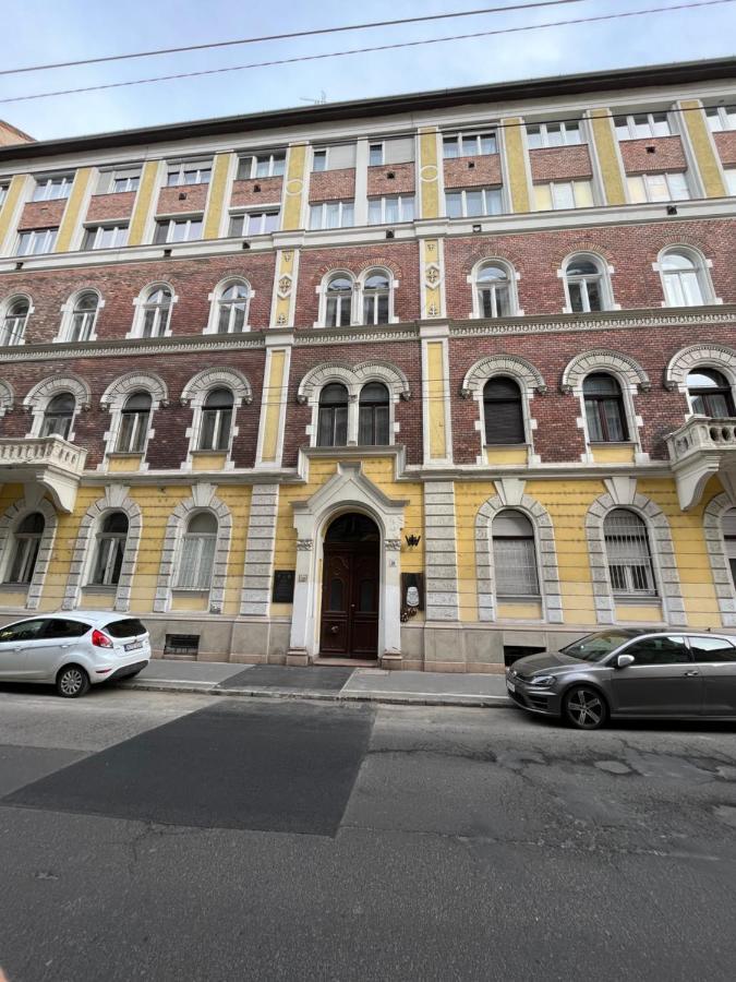 Garibaldik Apartman Budapesta Exterior foto