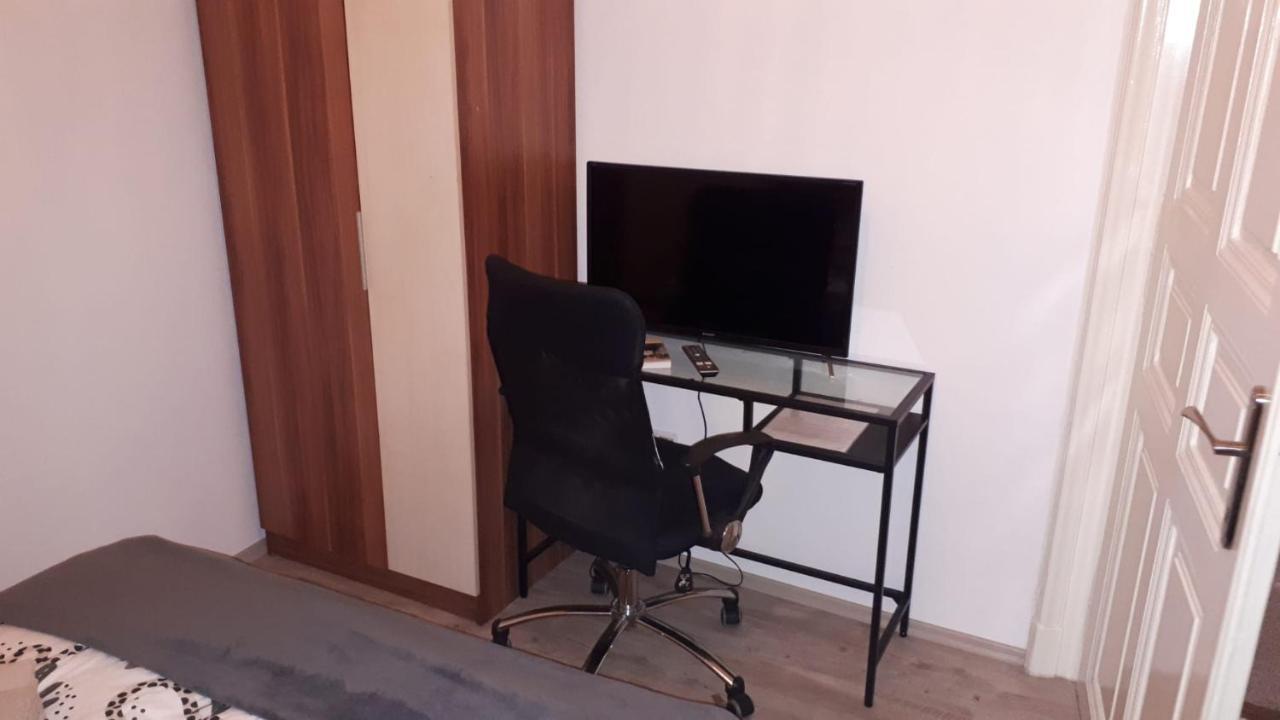 Garibaldik Apartman Budapesta Exterior foto